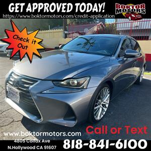 2018 Lexus IS Sedan