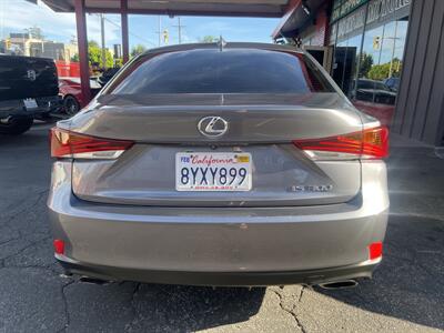 2018 Lexus IS   - Photo 7 - North Hollywood, CA 91601