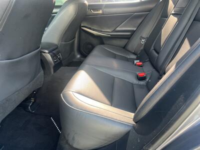 2018 Lexus IS   - Photo 19 - North Hollywood, CA 91601