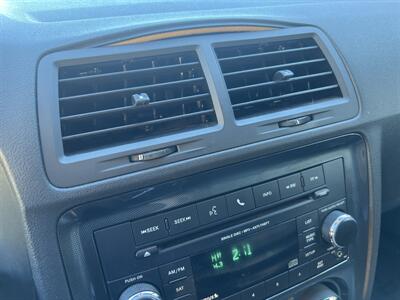 2014 Dodge Challenger SXT - Photo 43 - North Hollywood, CA 91601