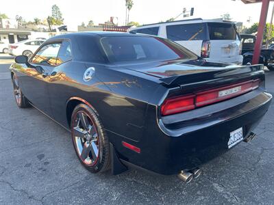 2014 Dodge Challenger SXT - Photo 4 - North Hollywood, CA 91601