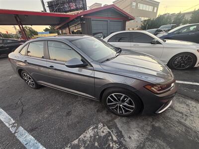 2025 Volkswagen Jetta SE - Photo 4 - North Hollywood, CA 91601