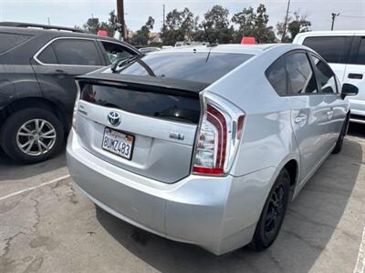 2014 Toyota Prius Three   - Photo 2 - North Hollywood, CA 91601