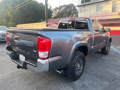 2017 Toyota Tacoma SR5 V6   - Photo 5 - North Hollywood, CA 91601