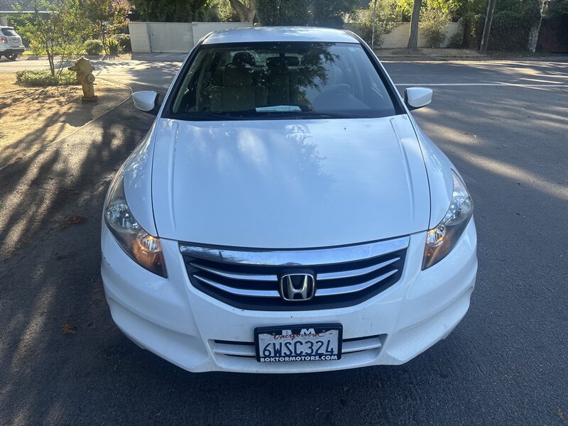 2012 Honda Accord LX photo 5