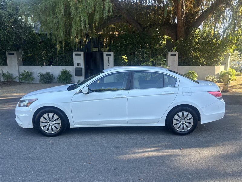 2012 Honda Accord LX photo 9