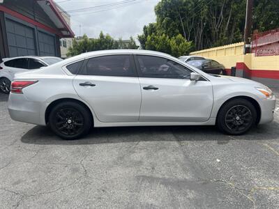 2014 Nissan Altima 2.5 S - Photo 5 - North Hollywood, CA 91601