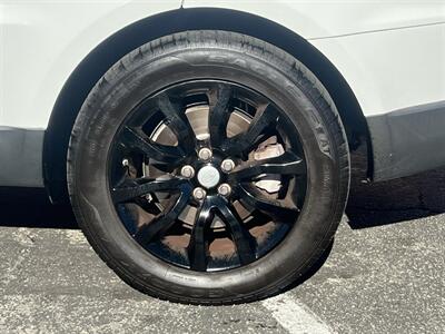 2015 Land Rover Range Rover Sport HSE - Photo 16 - North Hollywood, CA 91601