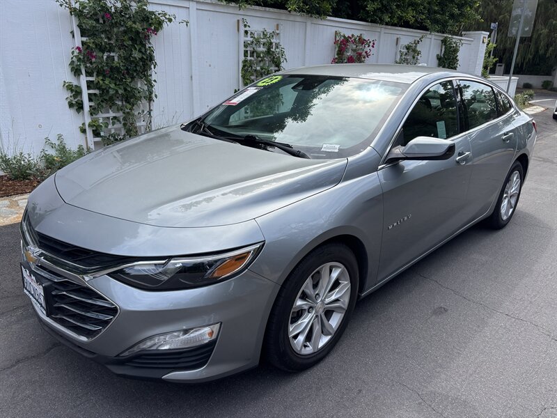 2023 Chevrolet Malibu LT   - Photo 1 - North Hollywood, CA 91601