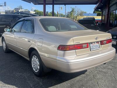 1999 Toyota Camry LE   - Photo 4 - North Hollywood, CA 91601