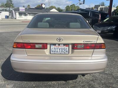 1999 Toyota Camry LE   - Photo 6 - North Hollywood, CA 91601