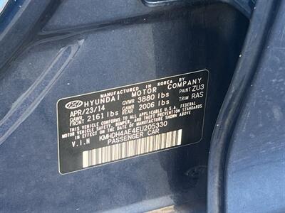 2014 Hyundai ELANTRA SE   - Photo 19 - North Hollywood, CA 91601