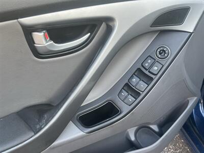 2014 Hyundai ELANTRA SE   - Photo 18 - North Hollywood, CA 91601