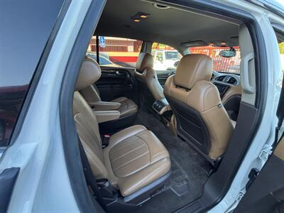 2015 Buick Enclave Leather   - Photo 8 - North Hollywood, CA 91601