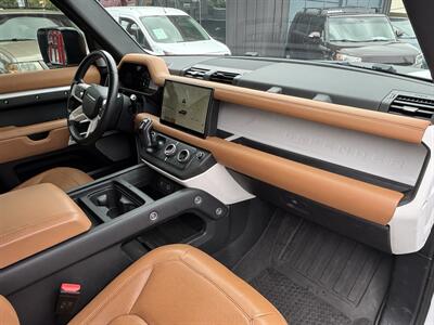 2023 Land Rover Defender 130 S - Photo 21 - North Hollywood, CA 91601