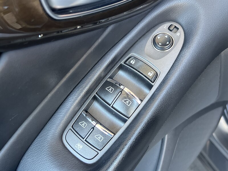 2019 Infiniti Q50 3.0t LUXE photo 18