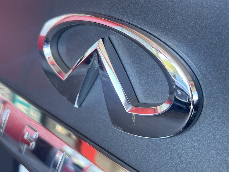 2019 Infiniti Q50 3.0t LUXE photo 11