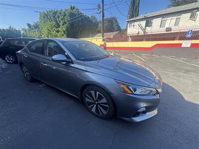 2019 Nissan Altima 2.5 SV Sedan