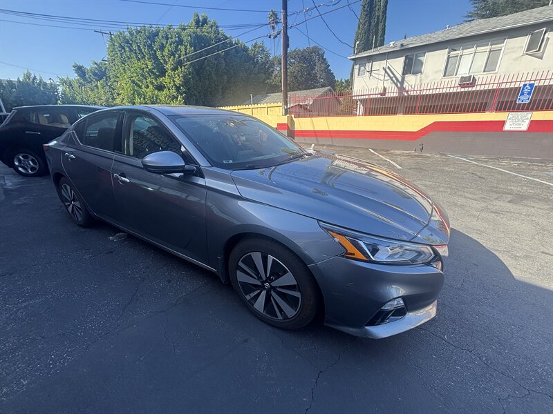 2019 Nissan Altima SV