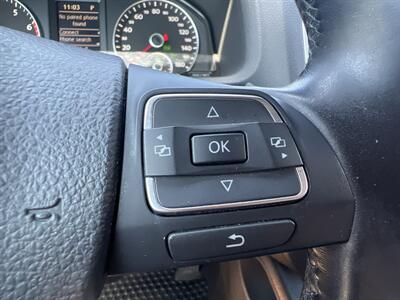 2012 Volkswagen Eos Lux SULEV   - Photo 32 - North Hollywood, CA 91601
