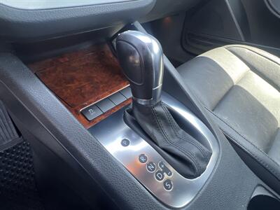2012 Volkswagen Eos Lux SULEV   - Photo 40 - North Hollywood, CA 91601