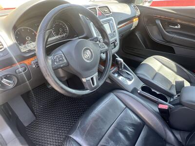 2012 Volkswagen Eos Lux SULEV   - Photo 29 - North Hollywood, CA 91601