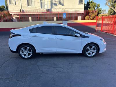 2017 Chevrolet Volt LT   - Photo 4 - North Hollywood, CA 91601