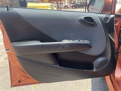 2007 Honda Fit Sport   - Photo 14 - North Hollywood, CA 91601