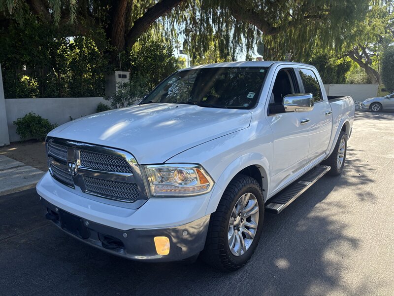2014 RAM 1500 Laramie Longhorn - Photo 1 - North Hollywood, CA 91601