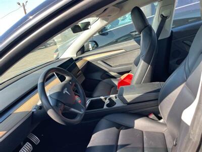 2022 Tesla Model 3 Performance   - Photo 6 - North Hollywood, CA 91601