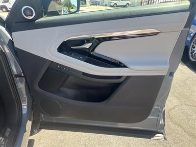2020 Land Rover Range Rover Evoque First Edition - Photo 38 - North Hollywood, CA 91601