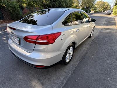 2018 Ford Focus SE - Photo 9 - North Hollywood, CA 91601