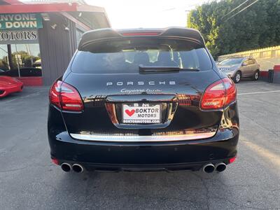 2012 Porsche Cayenne Turbo   - Photo 7 - North Hollywood, CA 91601