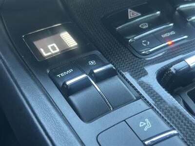2012 Porsche Cayenne Turbo   - Photo 11 - North Hollywood, CA 91601