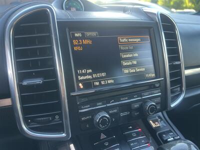 2012 Porsche Cayenne Turbo   - Photo 8 - North Hollywood, CA 91601