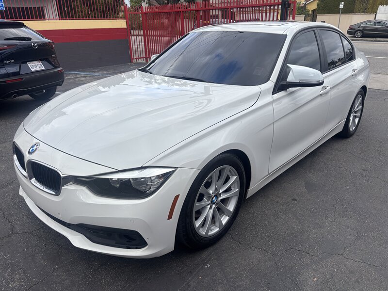 2017 BMW 320i xDrive  