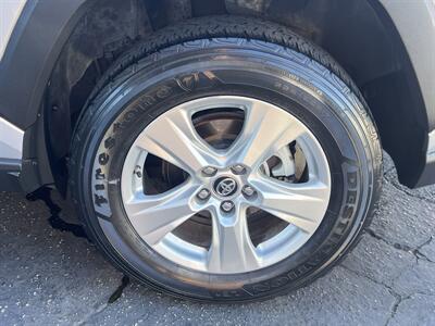 2019 Toyota RAV4 XLE   - Photo 64 - North Hollywood, CA 91601