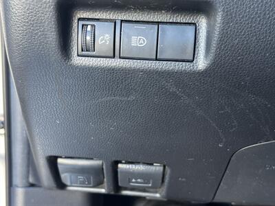 2019 Toyota RAV4 XLE   - Photo 49 - North Hollywood, CA 91601