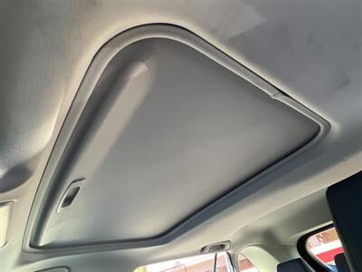 2019 Toyota RAV4 XLE   - Photo 20 - North Hollywood, CA 91601