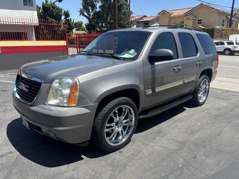 2007 GMC Yukon SLT - Photo 1 - North Hollywood, CA 91601