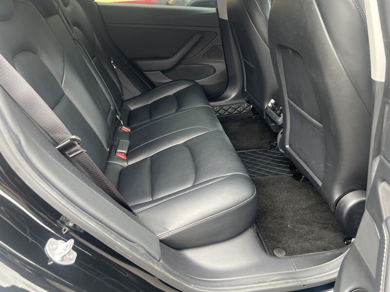 2020 Tesla Model 3 Long Range photo 43