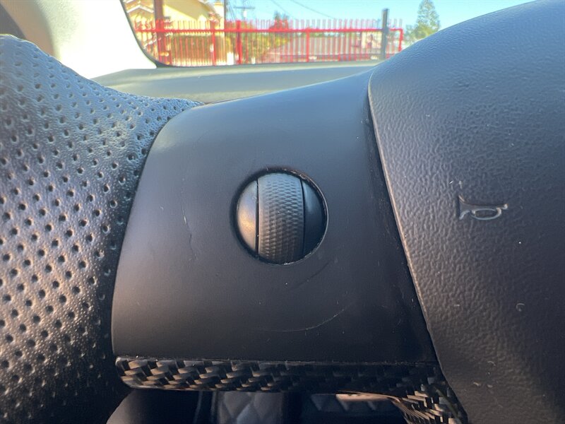 2020 Tesla Model 3 Long Range photo 32