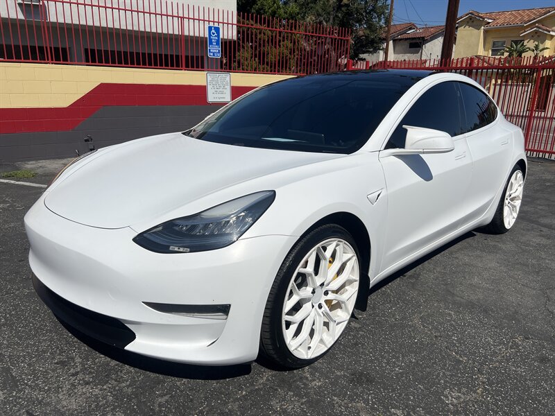 2020 Tesla Model 3 Long Range  