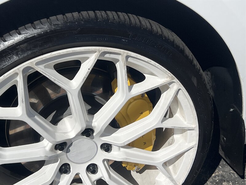 2020 Tesla Model 3 Long Range photo 12