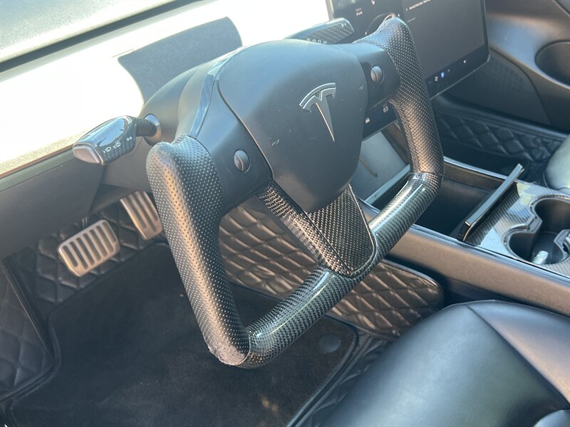 2020 Tesla Model 3 Long Range photo 19