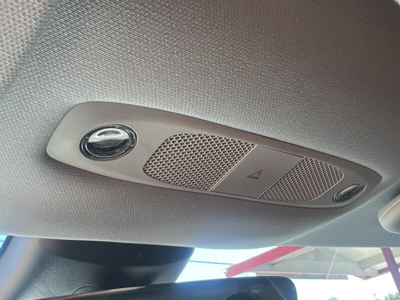 2020 Tesla Model 3 Long Range photo 33