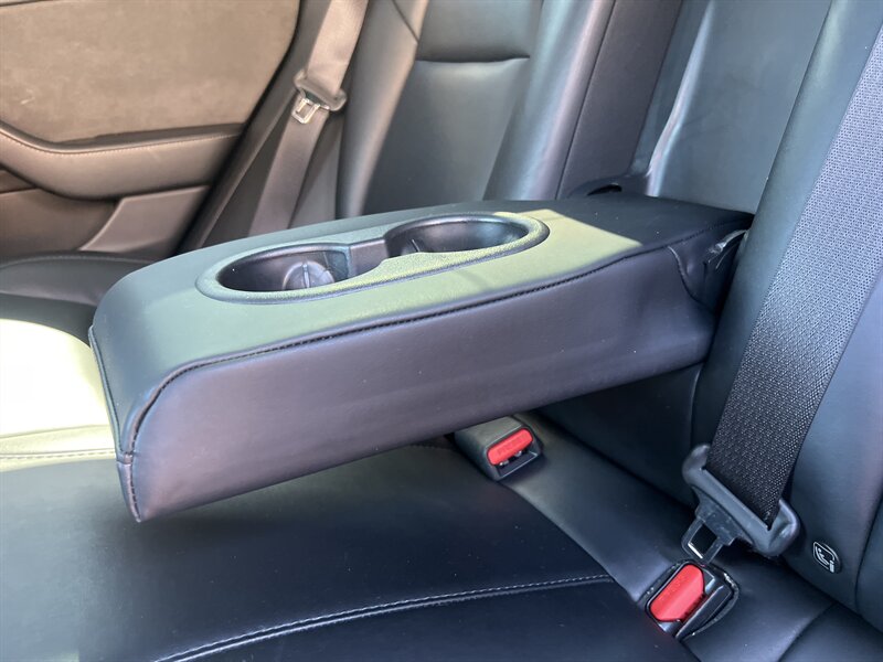 2020 Tesla Model 3 Long Range photo 22