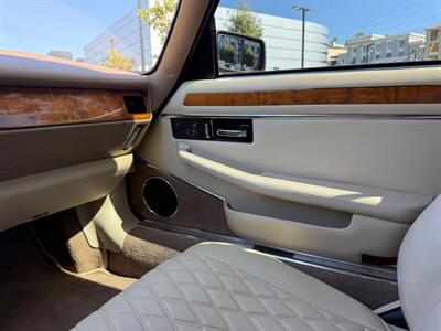 1995 Jaguar XJ8 XJS   - Photo 23 - North Hollywood, CA 91601