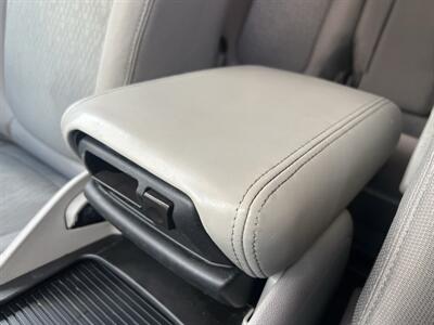 2011 GMC Acadia SL   - Photo 29 - North Hollywood, CA 91601