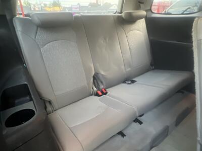 2011 GMC Acadia SL   - Photo 45 - North Hollywood, CA 91601